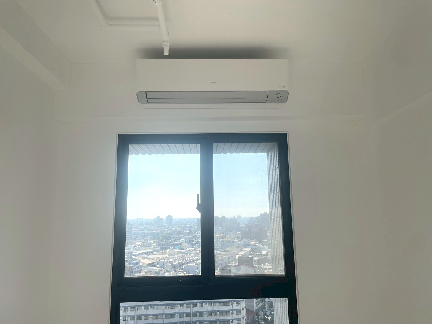 114年10月/中山富域劉先生/大金冷氣&日立吊隱除濕機&櫻花熱水器